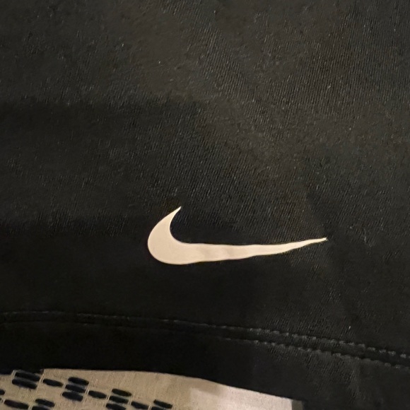 Black Nike 1/4 zip top - Picture 6 of 6